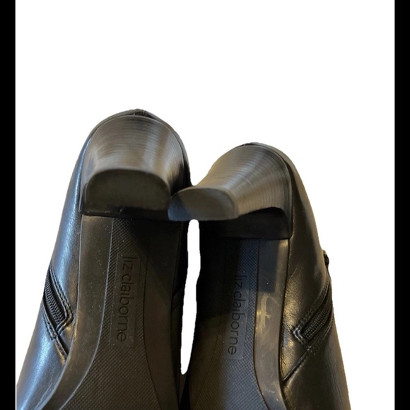 Liz Claiborne Black Leather Square-Toe Ankle Booties with Zipper - Picture 5 of 5